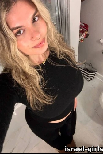 Nastia escort in Rishon LeZion